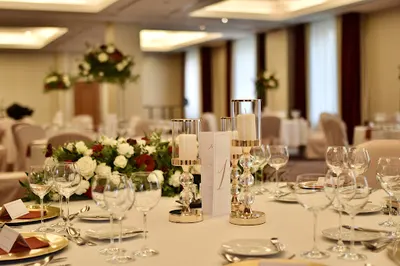 Piekna Chwila | Dekoracje Weselne | Dekoracje Sali Weselnej | Dekoracje Ślubne